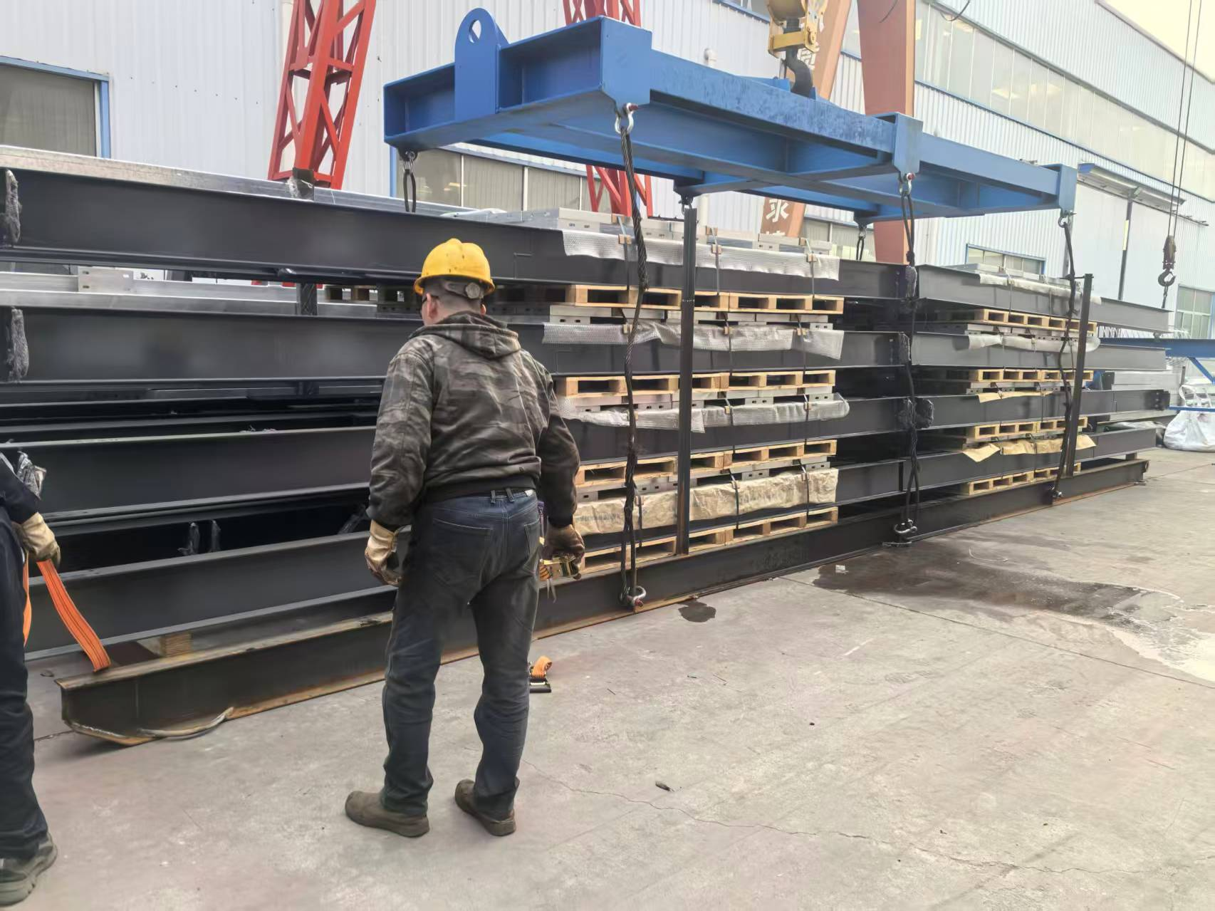 Liweiyuan Steel Structure úspešne dodáva prispôsobené produkty oceľovej konštrukcie pre nórskeho klienta