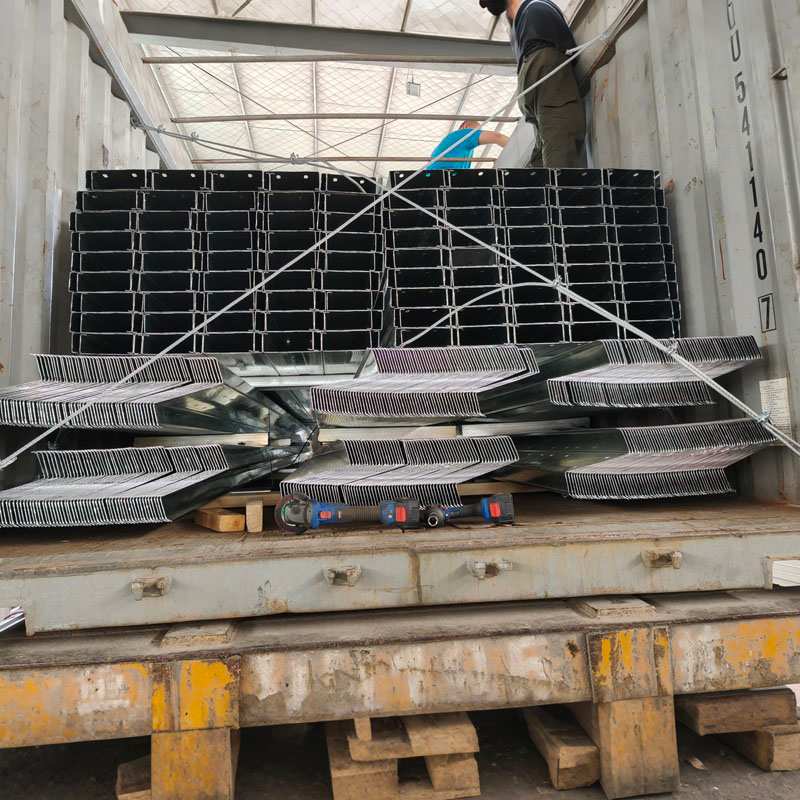 Prečo sú väznice z oceľových konštrukcií nevyhnutné pre moderné stavebné projekty