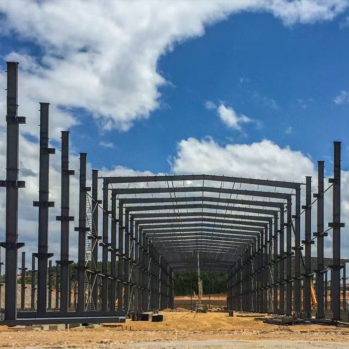 Aké sú výhody viacposchodových továrenských budov s oceľovou konštrukciou